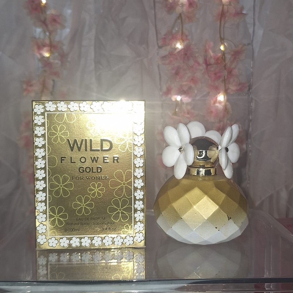 Wild Flower Gold Perfume